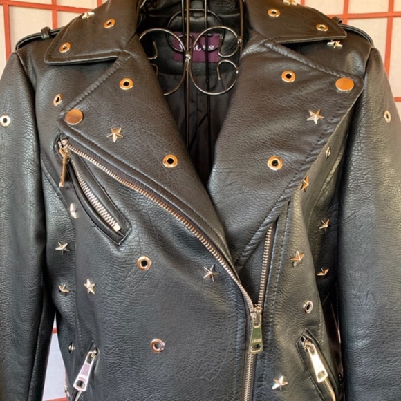 Stunning VIGOSS Faux Leather Embellished Moto NWOT - Picture 3 of 8